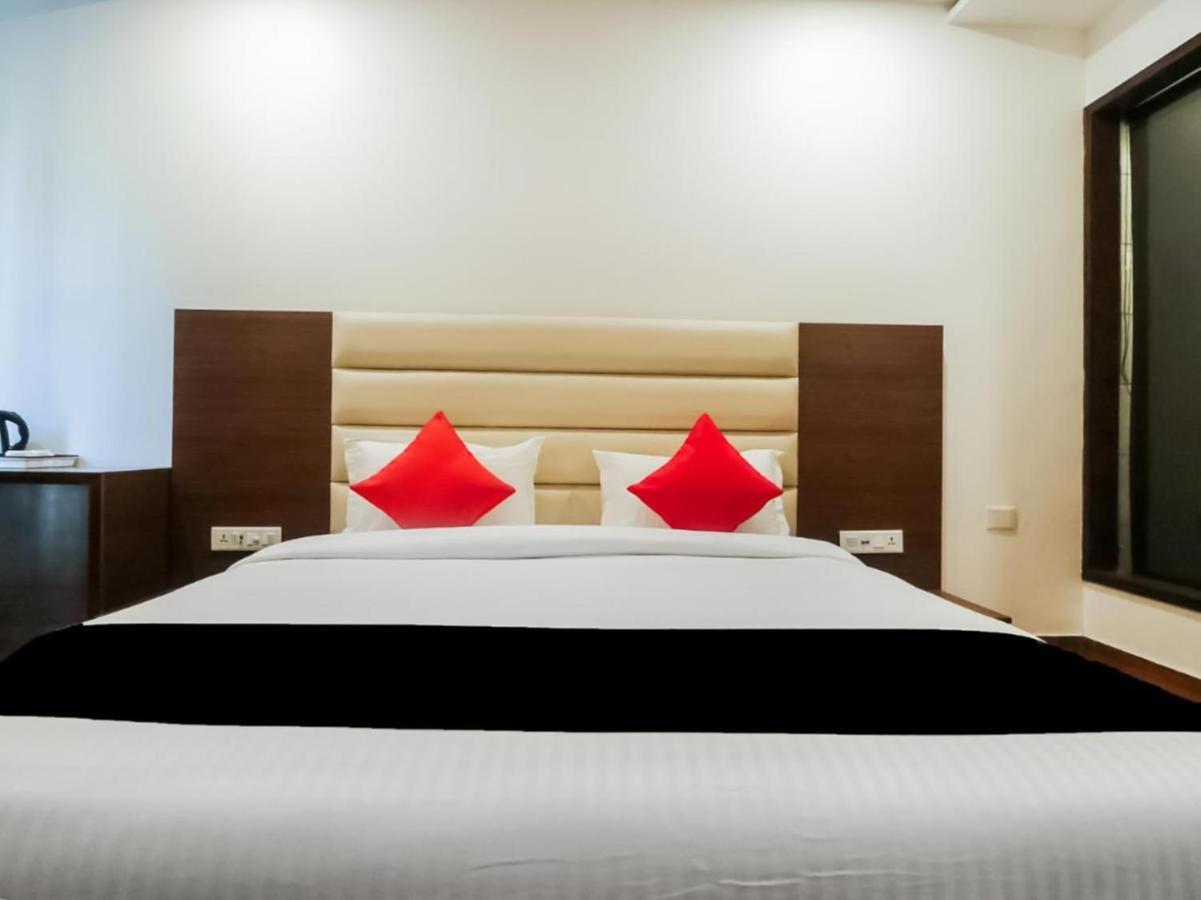 Hotel Gn Pride Amritsar Exteriör bild